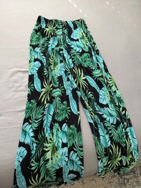 Almost Famous Green & Teal Tropical Print Wide Leg Pants